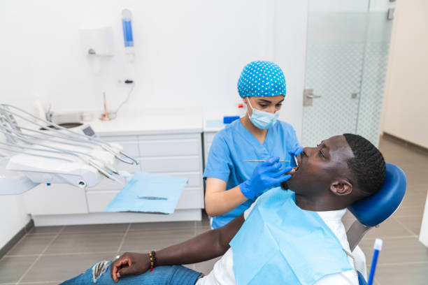 Best Weekend Emergency Dentist in Edna, TX